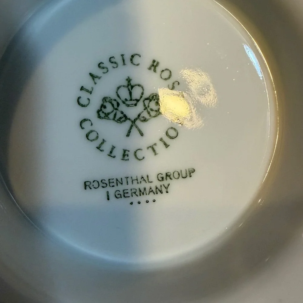 Rosenthal Classic Rose Collection Floral Porcelain Coffee Pot Germany Vintage
